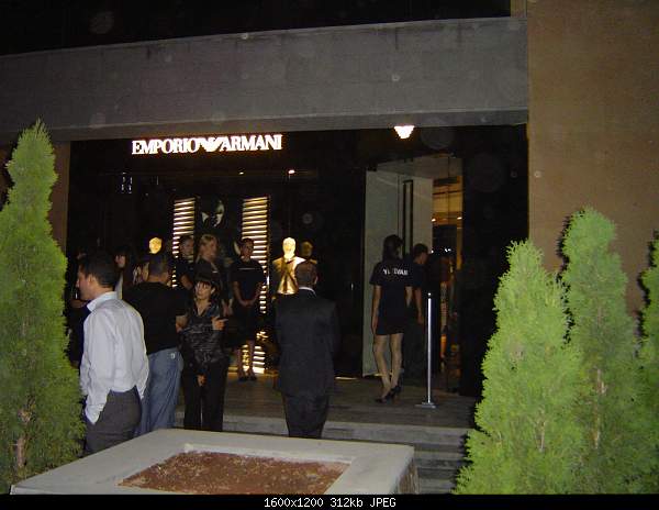  /Photos of Armenia-yerevan-armani.jpg