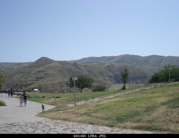  /Photos of Armenia-dsc05895.jpg