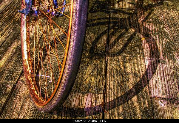 Beautiful photos from around the world.....-blue-bike-wheel.jpg