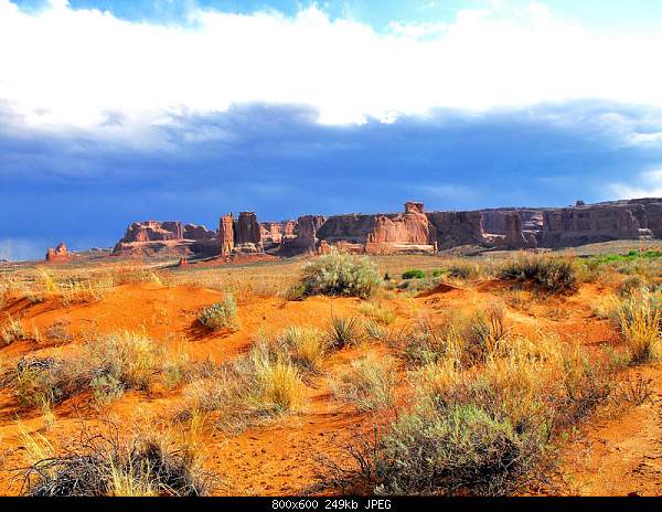 Beautiful photos from around the world.....-arches-national-park-utah.jpg