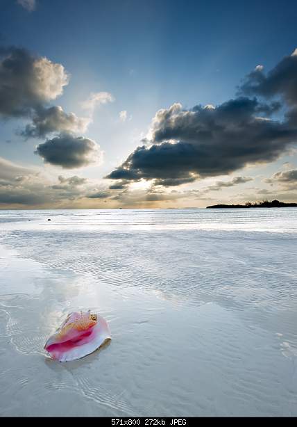 Beautiful photos from around the world.....-sunday-march-28-2010-providenciales-turks-islands.jpg