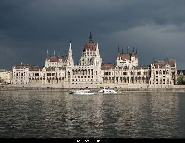 Beautiful photos from around the world.....-sunday-april-11-2010-budapest-hungary.jpg