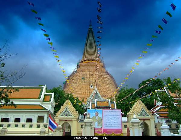 Beautiful photos from around the world.....-friday-may-28-2010-bangkok-don-mueang-th.jpg