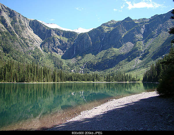 Beautiful photos from around the world.....-avalanche-lake.jpg