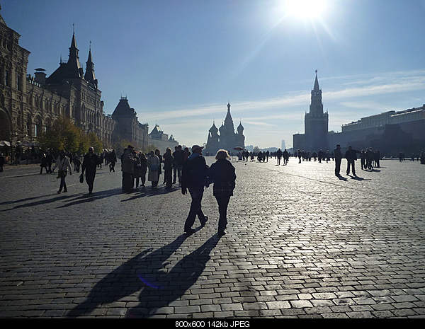 Beautiful photos from around the world.....-sunday-october-10-2010-red-square-moscow.jpg