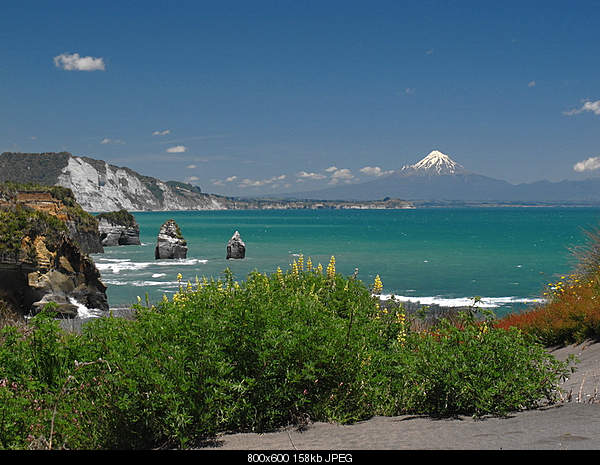 Beautiful photos from around the world.....-white-cliffs-of-taranaki-mt.-egmont.jpg