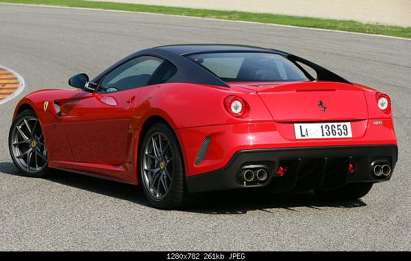 Ferrari-4583359228_8b30e707f3_o.jpg