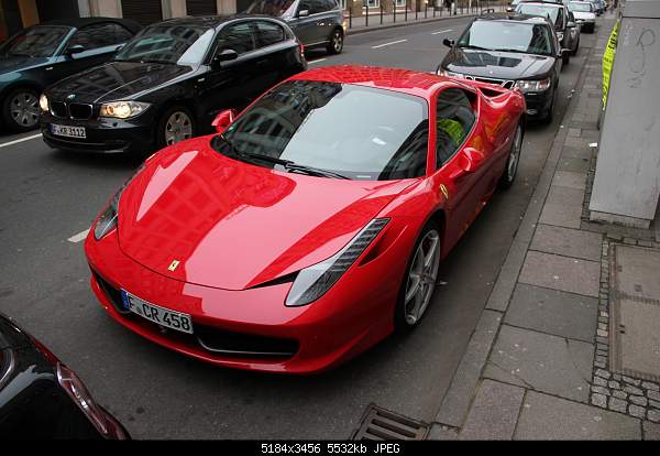 Ferrari-5502044624_af322a2d0a_o.jpg