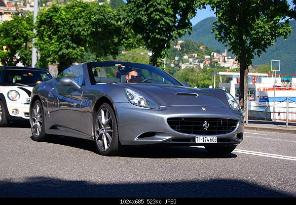 Ferrari-5502057574_a033cc11f6_b.jpg