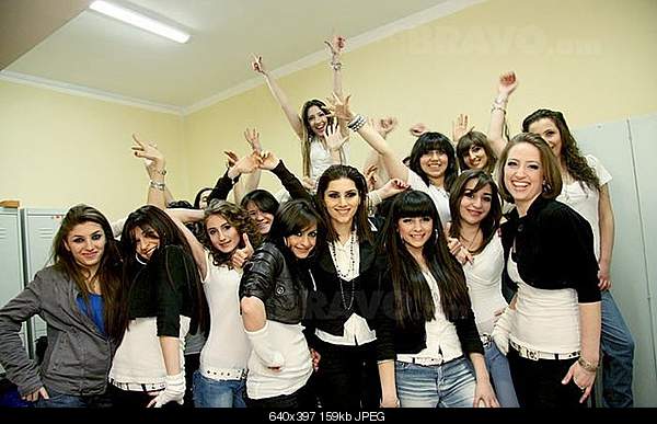 hayer / armenians-armenian_students.jpg