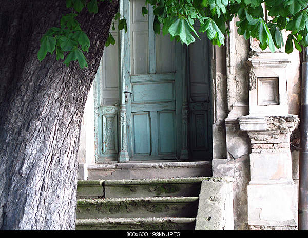 Beautiful photos from around the world.....-iasi-romania.-through-wallachia-transylvania-moldovia..jpg