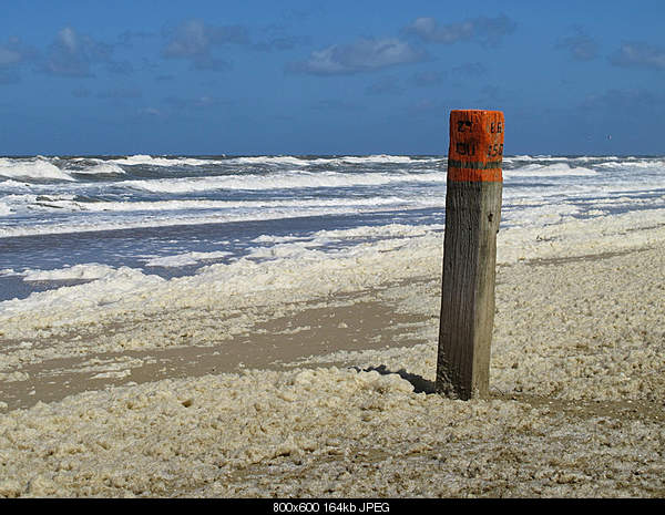Beautiful photos from around the world.....-tuesday-may-24-2011-katwijk-netherlands.jpg